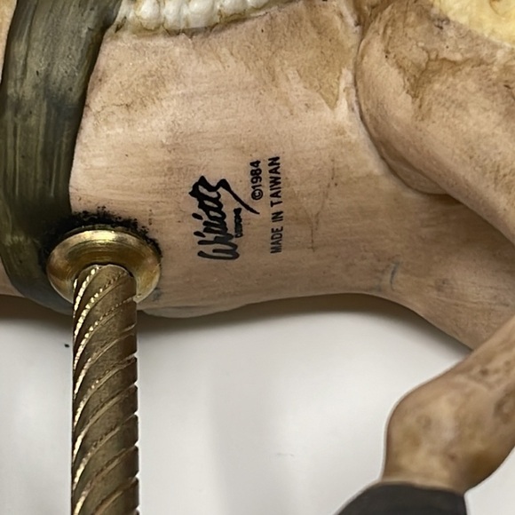 Vintage Willits Melodies Rocking Ceramic Horse Music Box Carousel 1984 - Picture 11 of 14